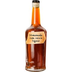 Домашний ликер на роме с изюмом